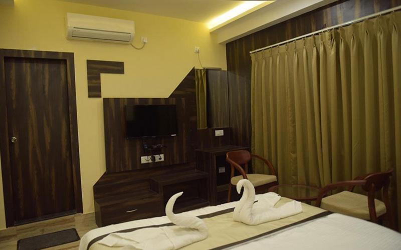 סיליגורי Hotel Royal City מראה חיצוני תמונה