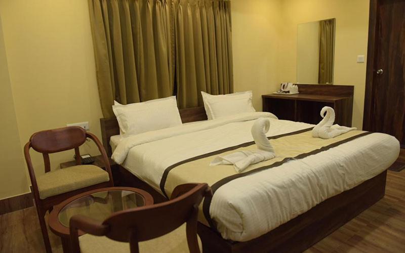 סיליגורי Hotel Royal City מראה חיצוני תמונה